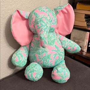 Lilly Pulitzer Minnie plush Elephant Pink Sand Paradise EUC